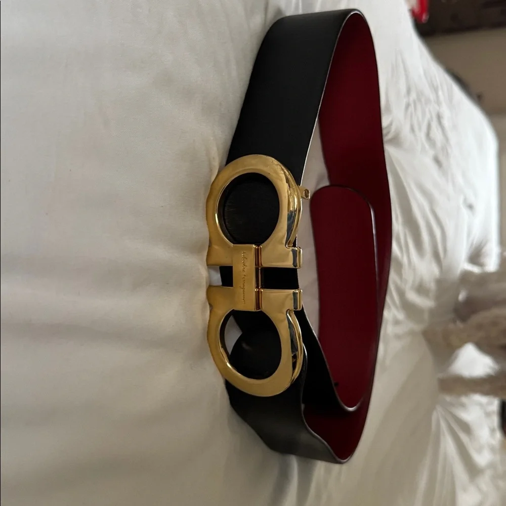 Salvatore Ferragamo Black and Gold Belt